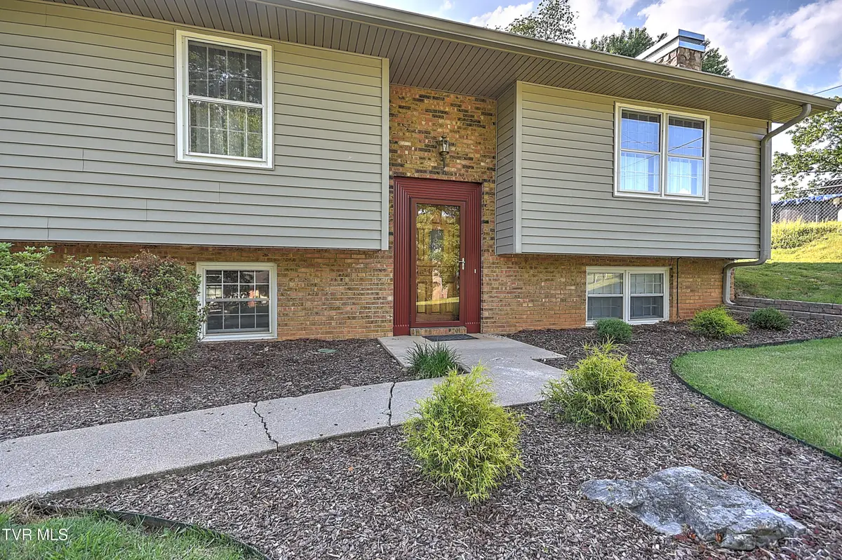 3604 Deland Drive, Kingsport, TN 37664 - #1