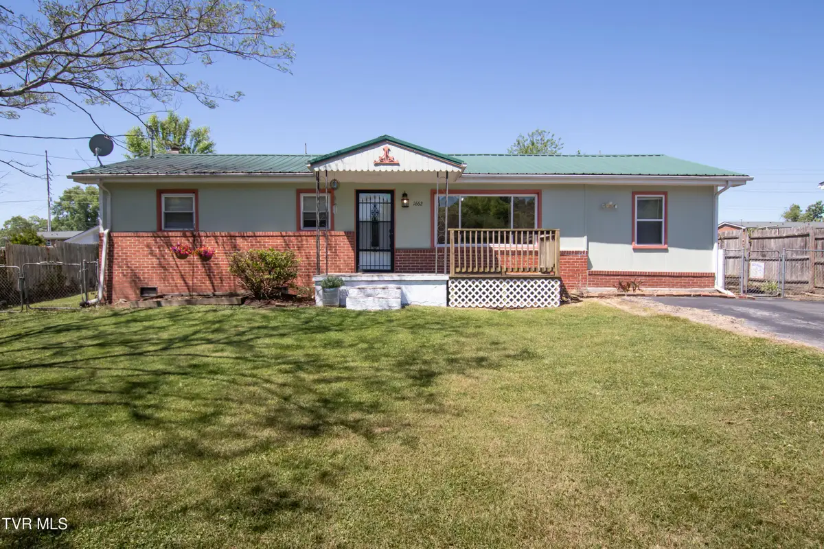 1662 Carolina Avenue, Bristol, TN 37620 - #1