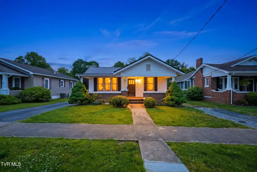 518 Carolina Avenue, Bristol, TN 37620 - #2