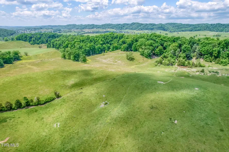 705 Highway 44 #Lot 7, Bristol, TN 37620 - #2