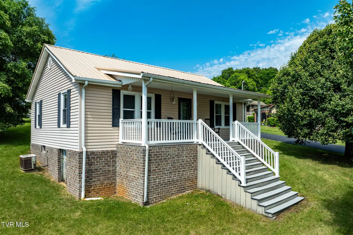 1701 Highpoint Avenue, Kingsport, TN 37665 - #1
