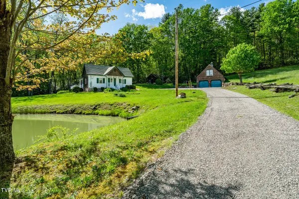 151 Stonebridge Lane, Mountain City, TN 37683