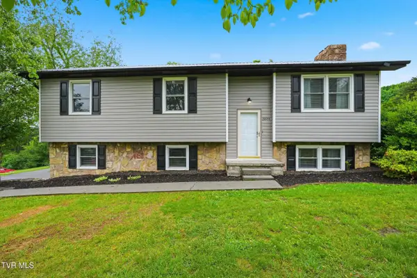 2805 Oak Cliff Court, Johnson City, TN 37601