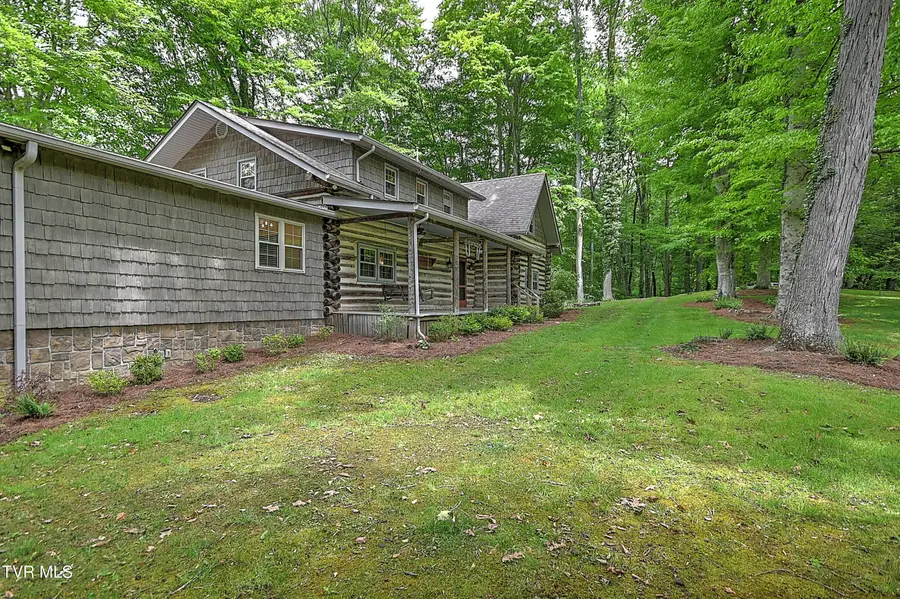 11066 Mount Calm Drive, Glade Spring, VA 24340 - #3