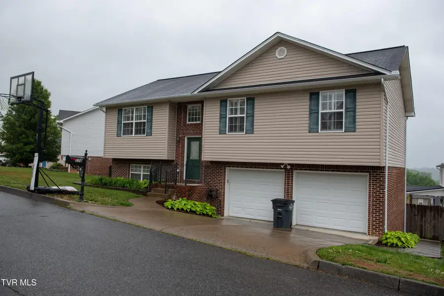 278 Stone Edge Circle, Kingsport, TN 37660 - #2