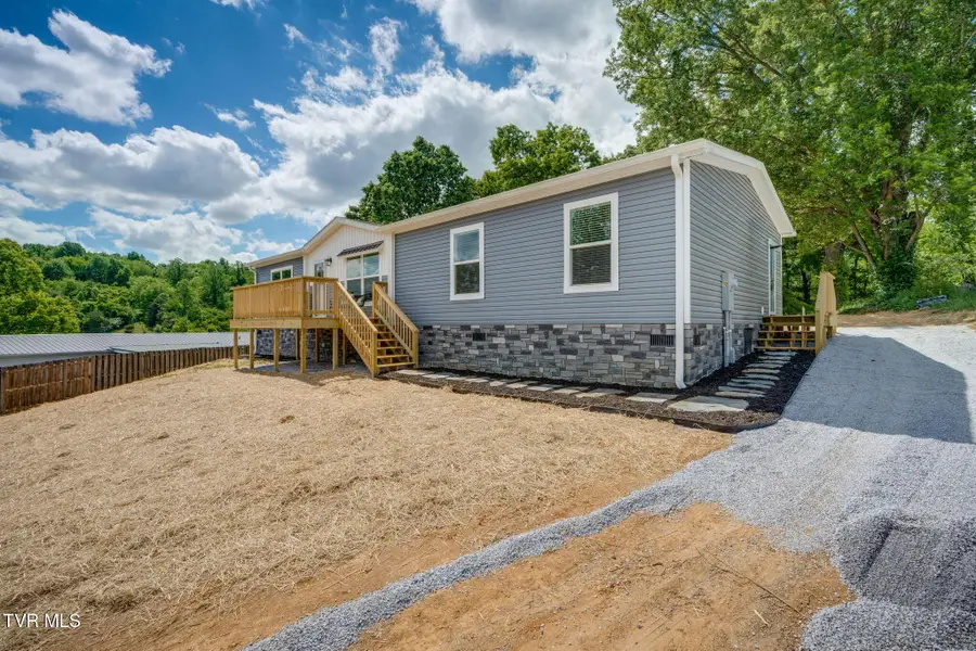 115 Hillside Drive, Johnson City, TN 37601 - #2