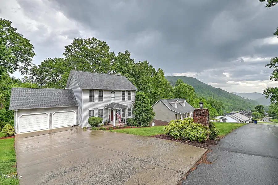 766 Moccasin Hills Drive, Gate City, VA 24251 - #2