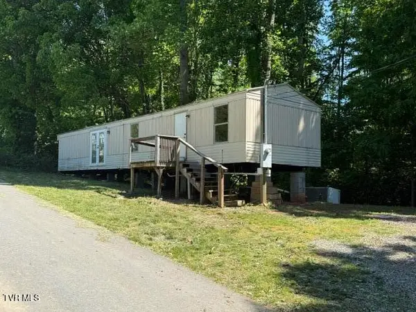 188 Davis Hollow Road, Elizabethton, TN 37643