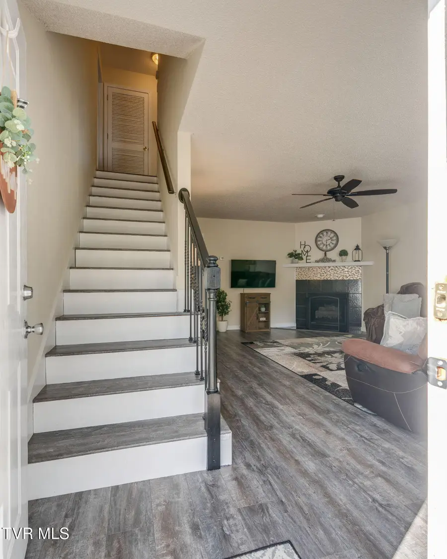 105 Glenstone Court #105, Johnson City, TN 37601 - #3