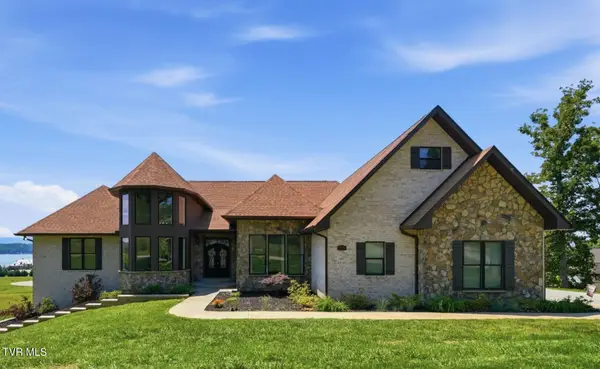 1005 Enchanted Drive, Dandridge, TN 37725