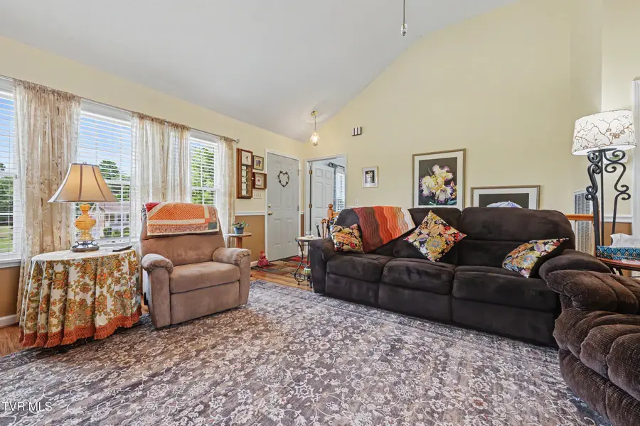 109 Pine Ridge Drive, Afton, TN 37616 - #3