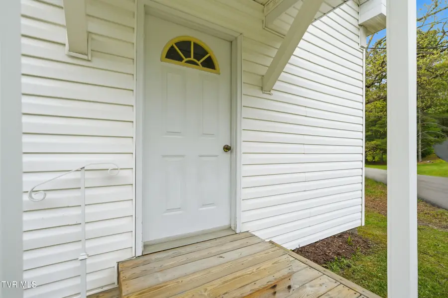 6203 Laurel Grove Road, Norton, VA 24273 - #3