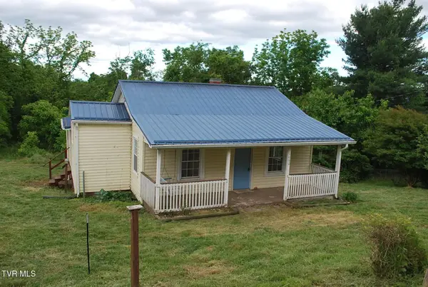 1060 Oak Drive Circle, Kingsport, TN 37665