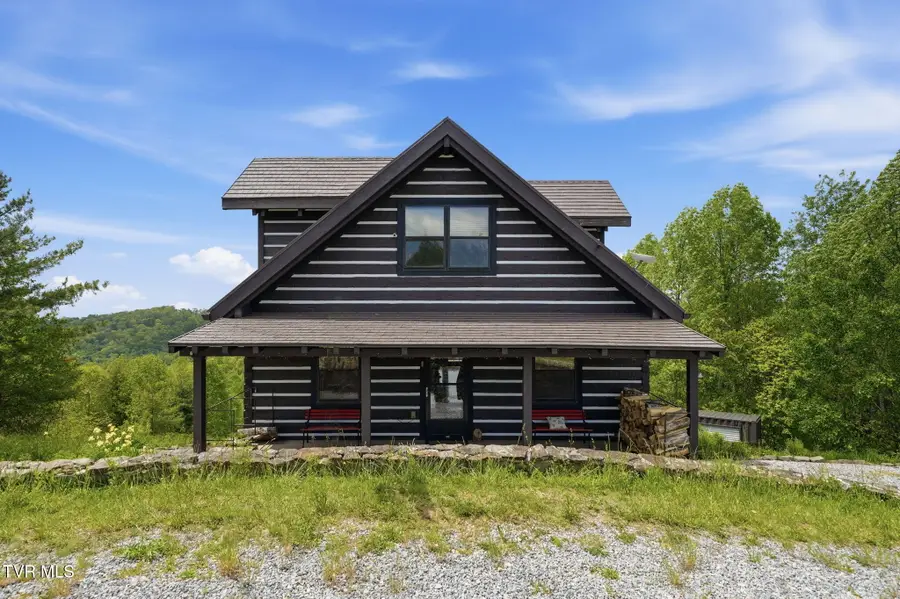 308 Walnut Mountain Farm Loop, Hampton, TN 37658 - #2