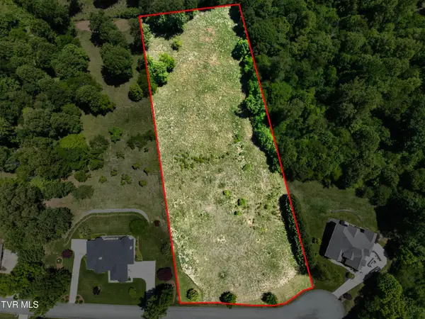 152 Allison Timbers Road, Piney Flats, TN 37686