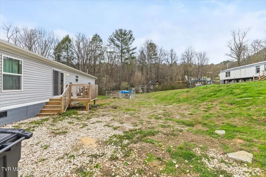 3306 U.s. 321, Hampton, TN 37658 - #3