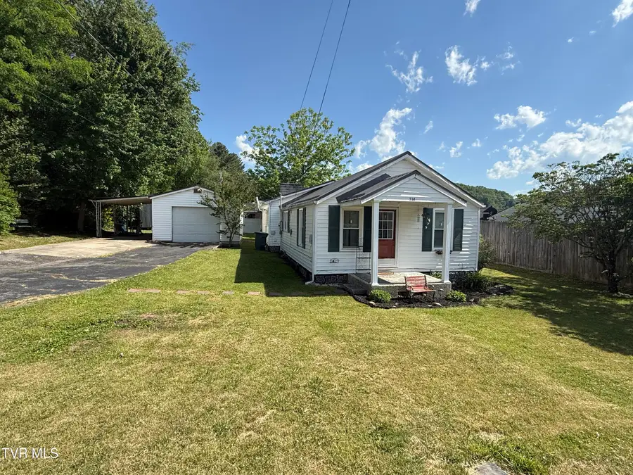 708 West D Street, Elizabethton, TN 37643 - #2