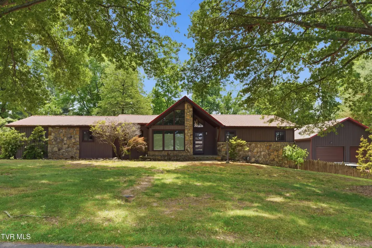 205 Spring Valley Road, Unicoi, TN 37692 - #1
