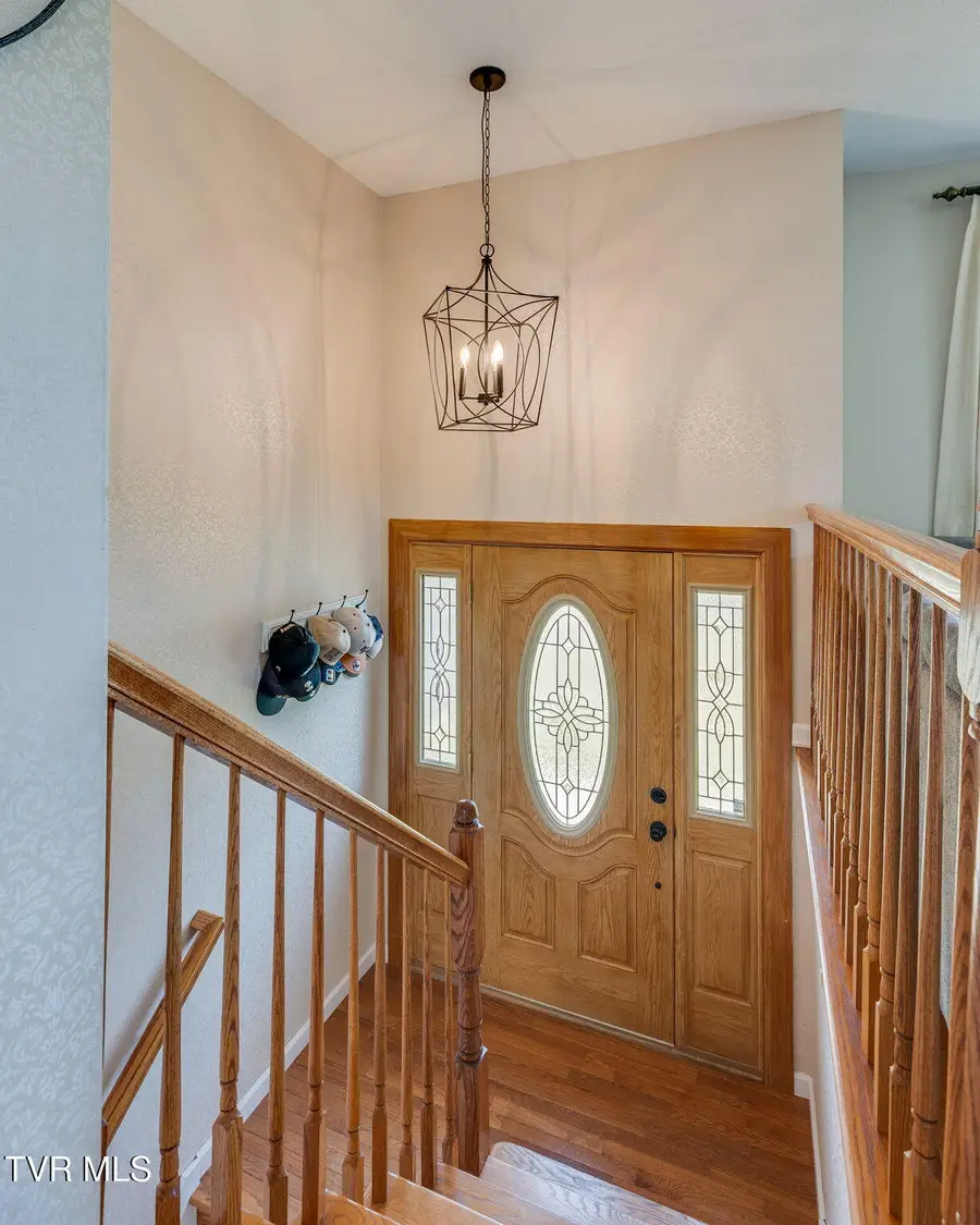 288 Brookside Lane, Bluff City, TN 37618 - #2