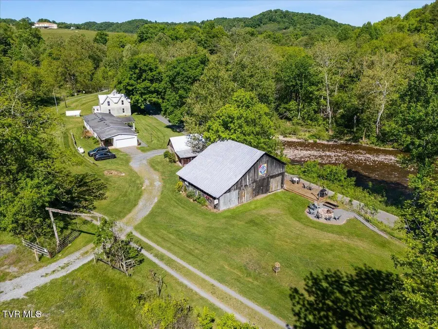 21570 Alvarado Road, Abingdon, VA 24211 - #2