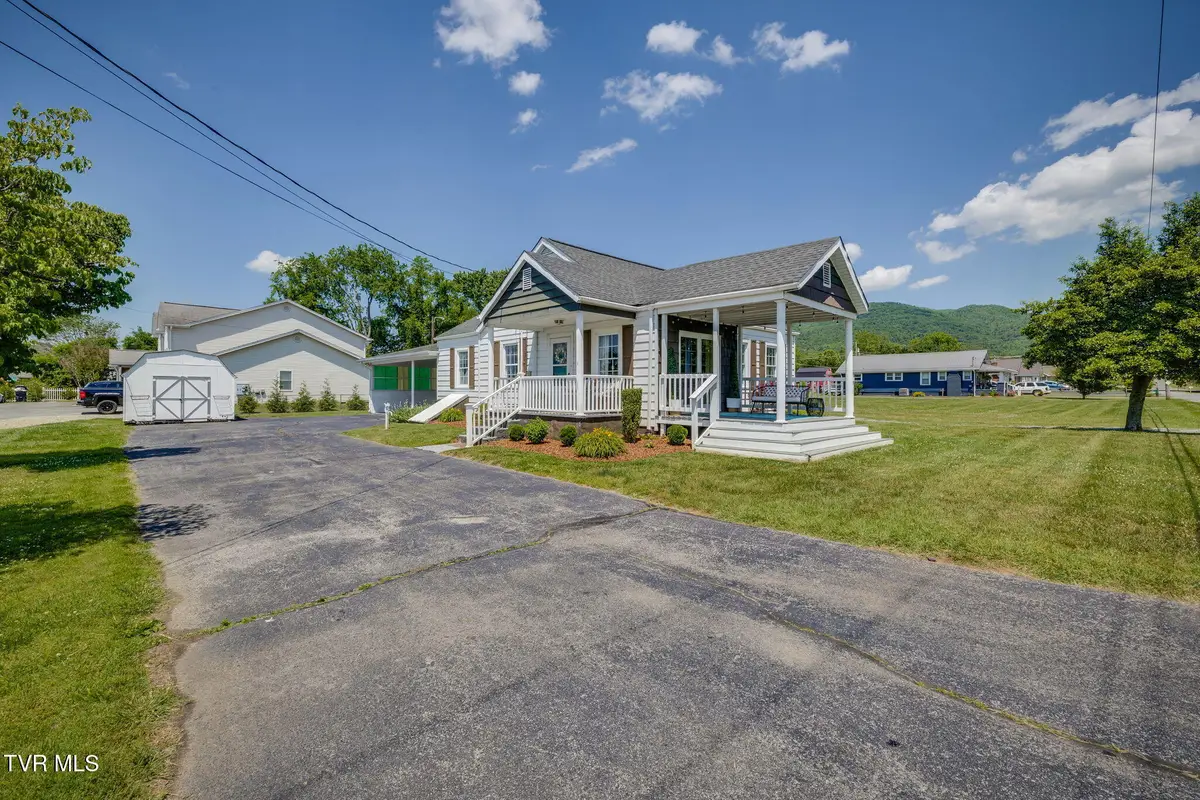 133 Sunrise Drive, Elizabethton, TN 37643 - #1