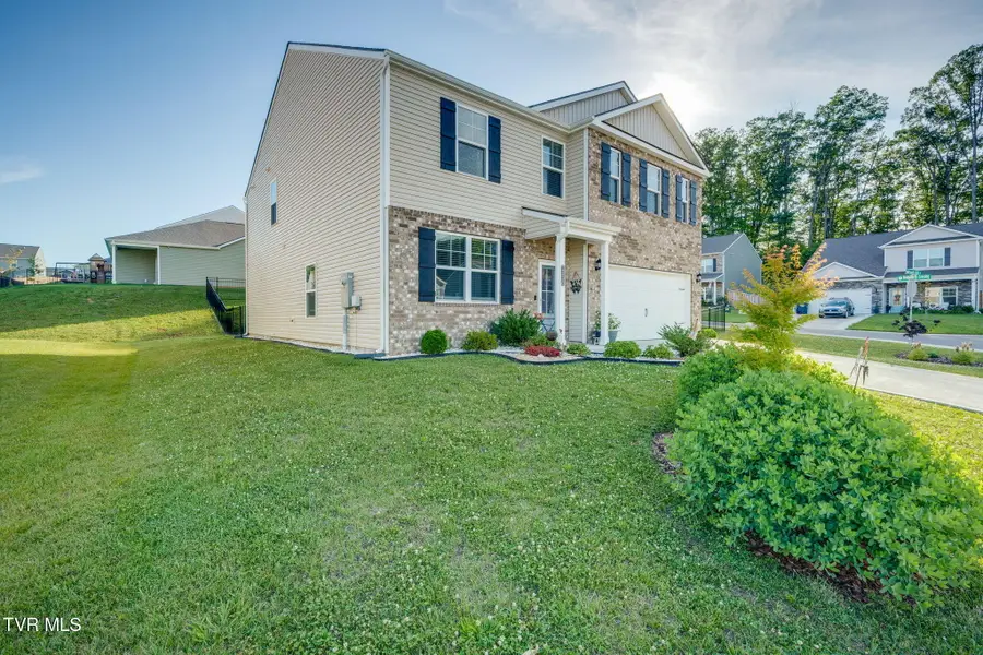 2330 Evarts Hill Drive, Kingsport, TN 37664 - #2