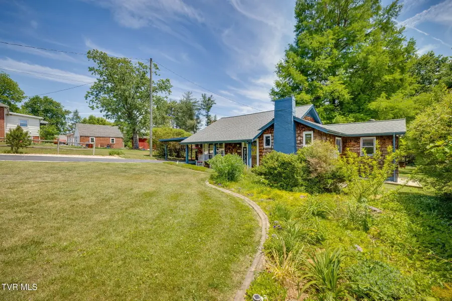4245 Maplewood Street, Kingsport, TN 37660 - #3
