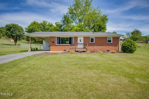6 York Circle, Johnson City, TN 37601