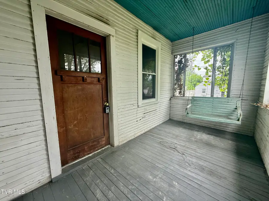 322 Parks Worley, Bluff City, TN 37618 - #2
