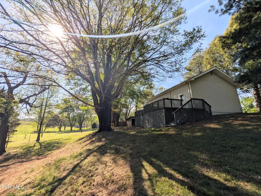 139 Bill Bennett Road, Johnson City, TN 37604 - #2