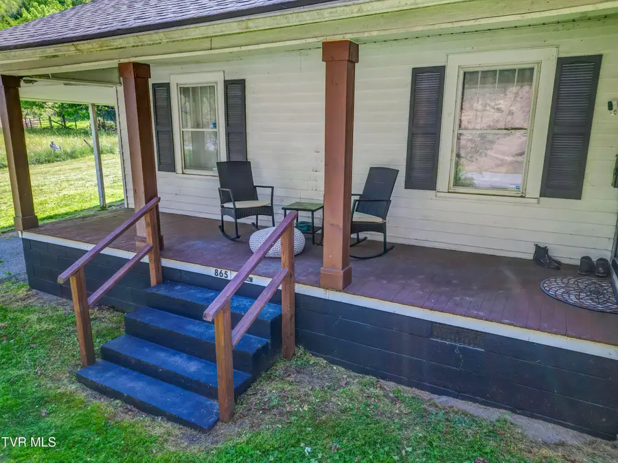 865 Shelleys Road, Bristol, VA 24202 - #3