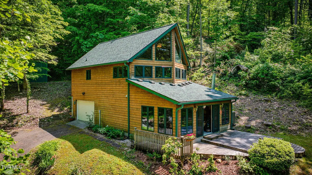 497 Lakeview Drive, Butler, TN 37640 - #1
