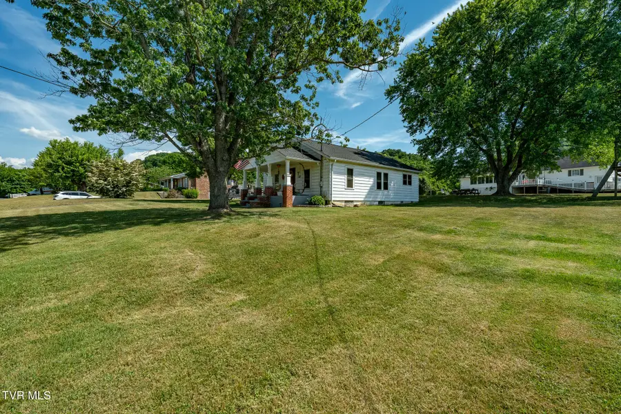 380 Riverview Drive, Johnson City, TN 37601 - #3