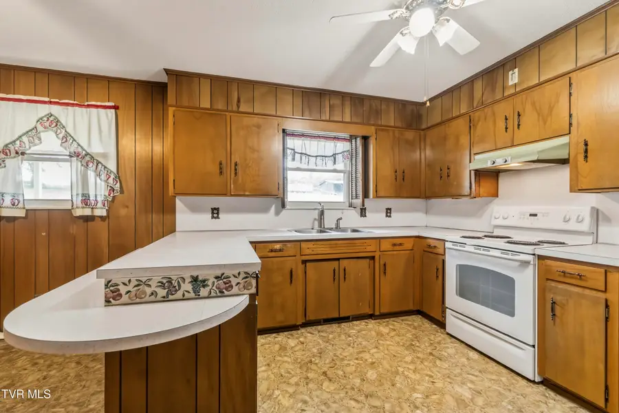 595 East Allens Bridge Road, Greeneville, TN 37743 - #3