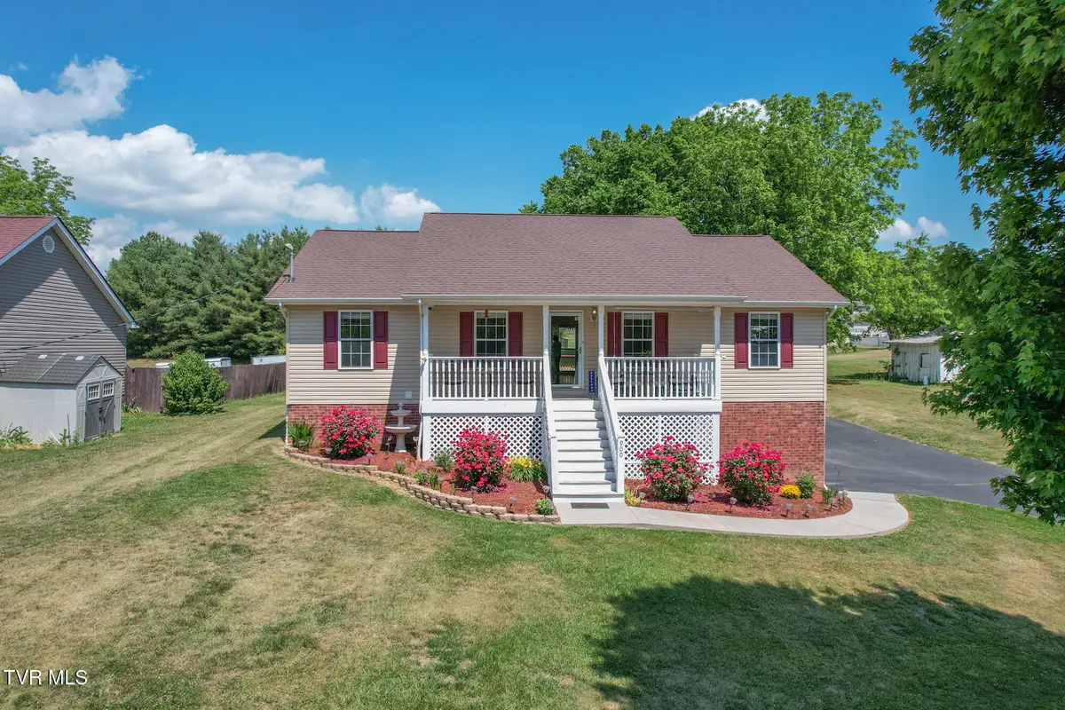 900 North Austin Springs Road, Piney Flats, TN 37686 - #1