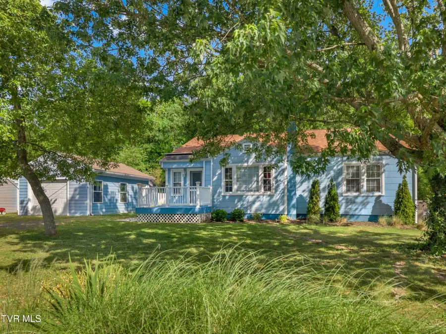 427 Juniper Street, Greeneville, TN 37745 - #3