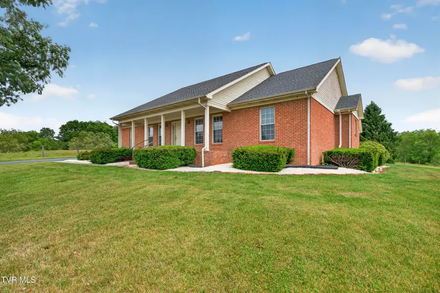 18158 Old Jonesboro Road, Abingdon, VA 24211 - #2