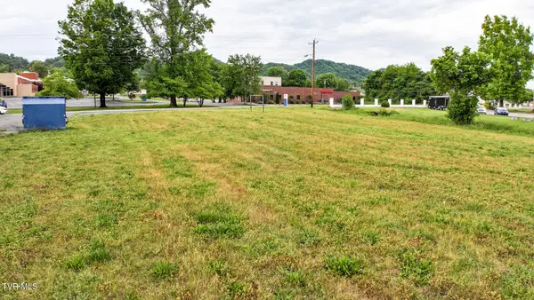 000 Locust, Rogersville, TN 37857