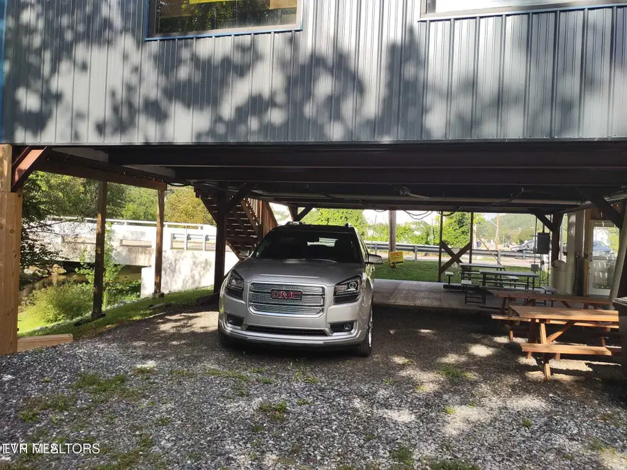 8260 Highway 19, Roan Mountain, TN 37687 - #3