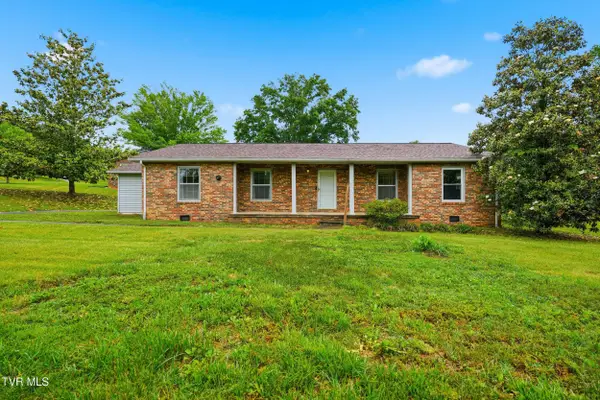1 Hastings Court, Johnson City, TN 37604