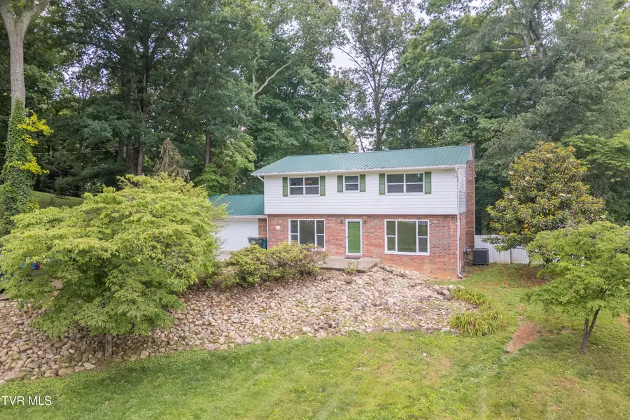 1404 Brentwood Drive, Greeneville, TN 37743 - #2