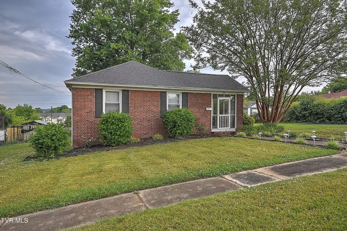 818 Birch Street, Kingsport, TN 37664 - #1