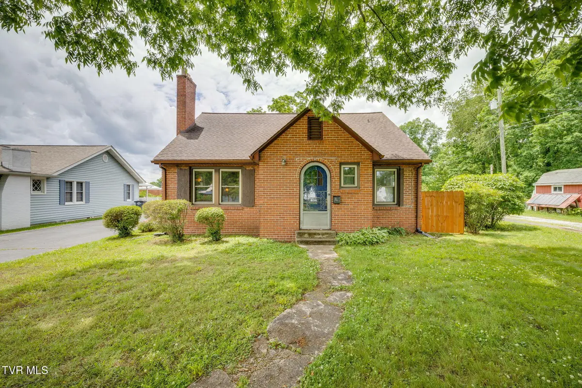 1623 Woodside Drive, Kingsport, TN 37664 - #1