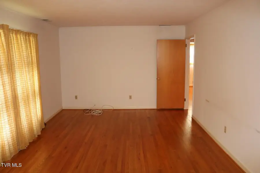 108 Mayor Avenue, Greeneville, TN 37745 - #3