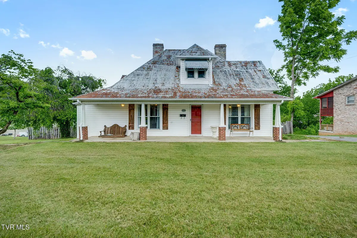 1404 Skyline Drive, Johnson City, TN 37604 - #1