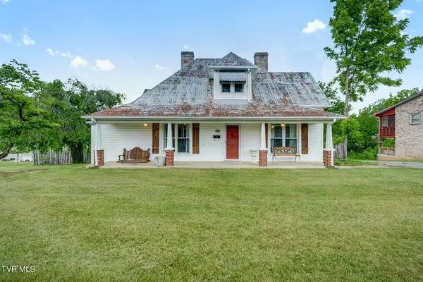 1404 Skyline Drive, Johnson City, TN 37604