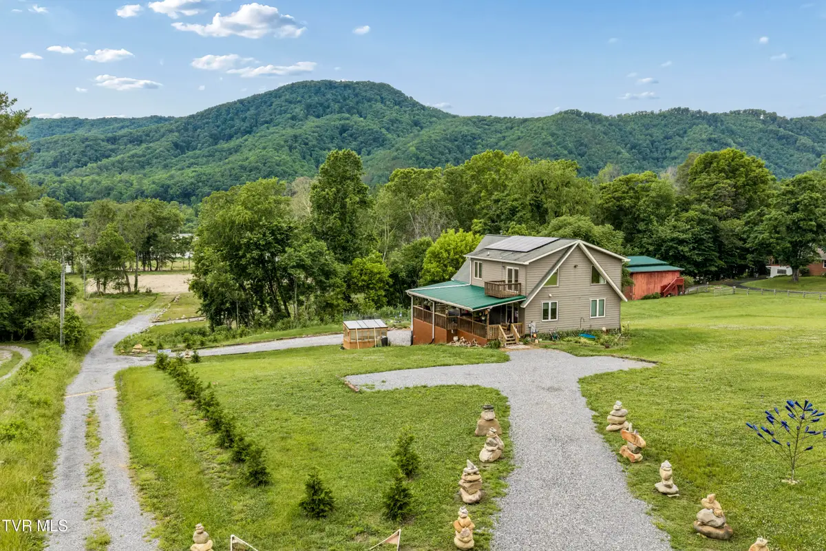 777 Bailey Lane, Erwin, TN 37650 - #1
