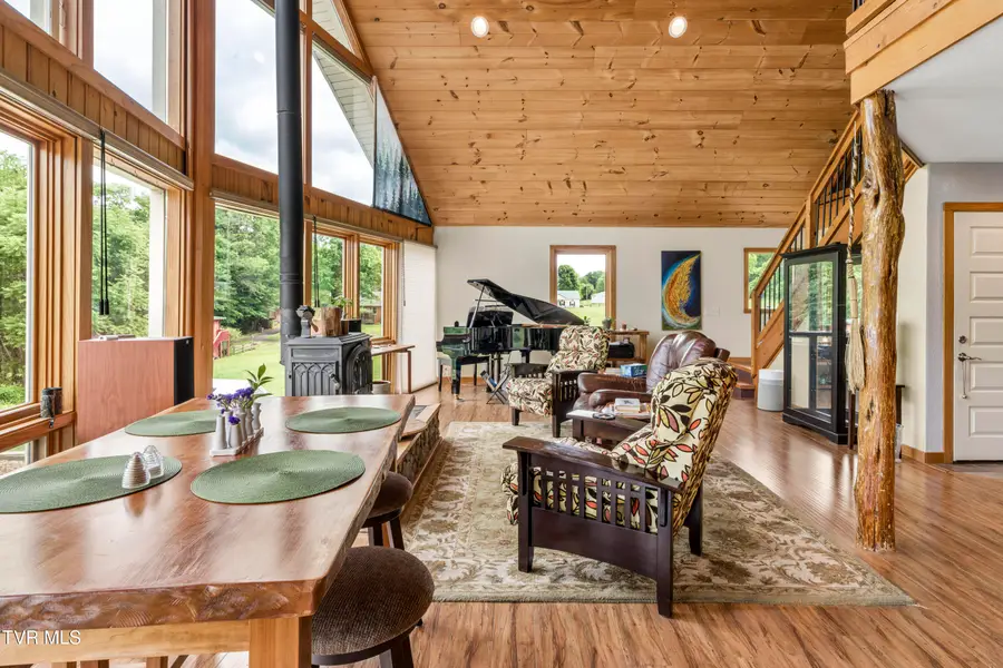 777 Bailey Lane, Erwin, TN 37650 - #3