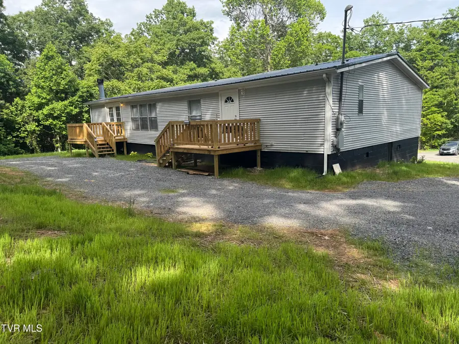 1555 Hamner Hollow Road, Big Stone Gap, VA 24219 - #3