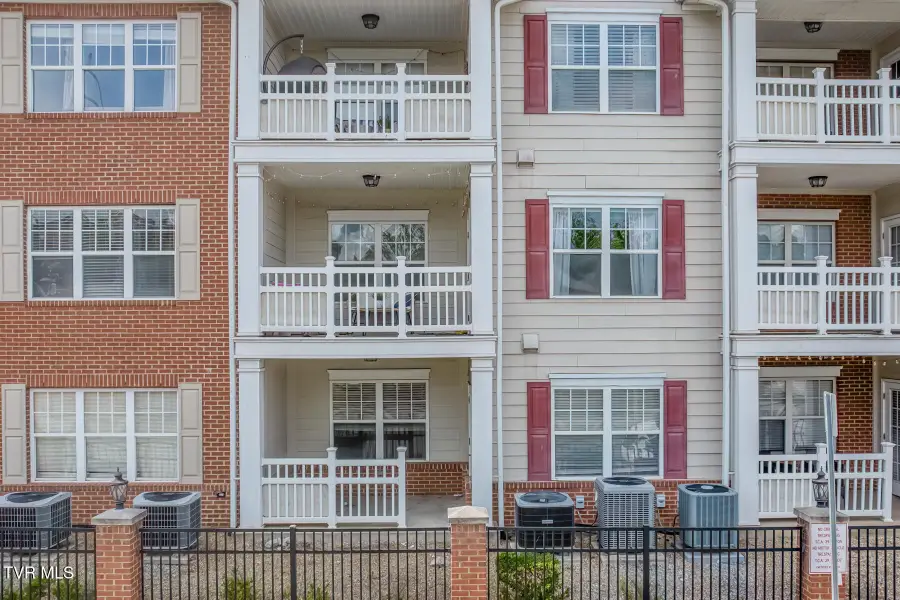 2008 Millennium Place #Apt 209, Johnson City, TN 37604 - #3